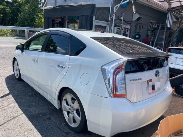 トヨタ　30系プリウス　フルエアロ取付　ZVW30　岡山市東区