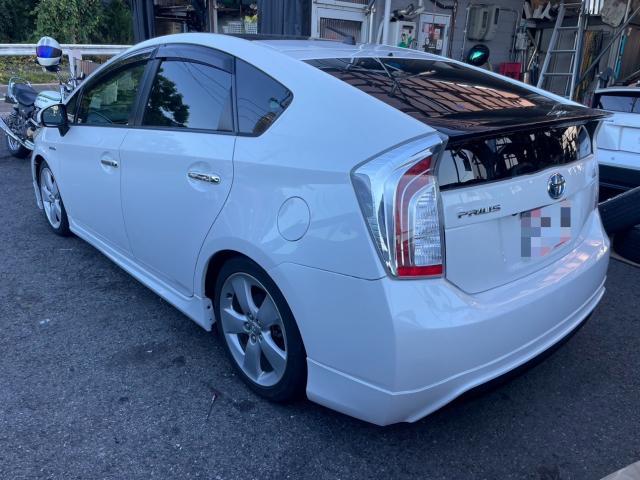 トヨタ　30系プリウス　フルエアロ取付　ZVW30　岡山市東区