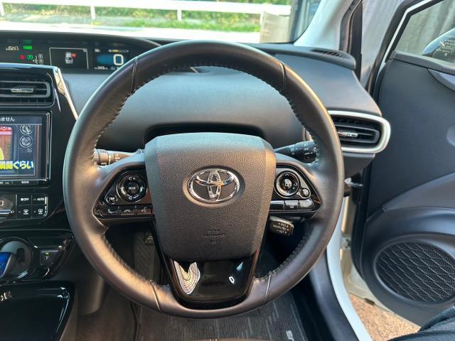 トヨタ　50系プリウス 　ステアリング交換　ZVW50　岡山市東区