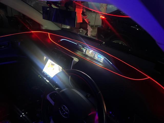 トヨタ 50系プリウス  アンビエントライト取付 ZVW51　岡山市東区