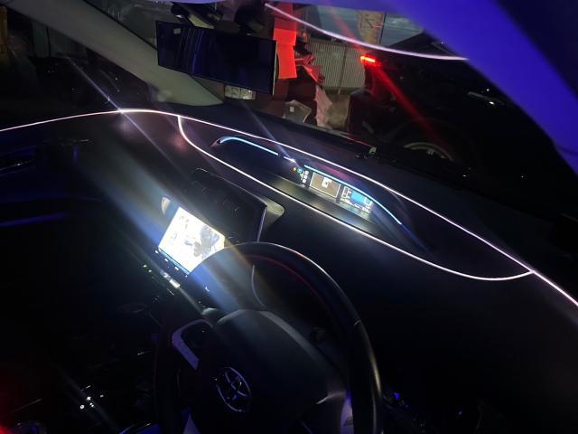 トヨタ 50系プリウス  アンビエントライト取付 ZVW51　岡山市東区