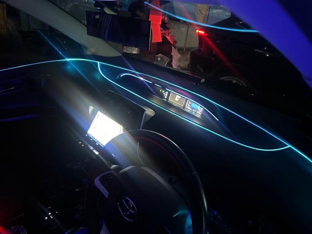 トヨタ 50系プリウス  アンビエントライト取付 ZVW51　岡山市東区