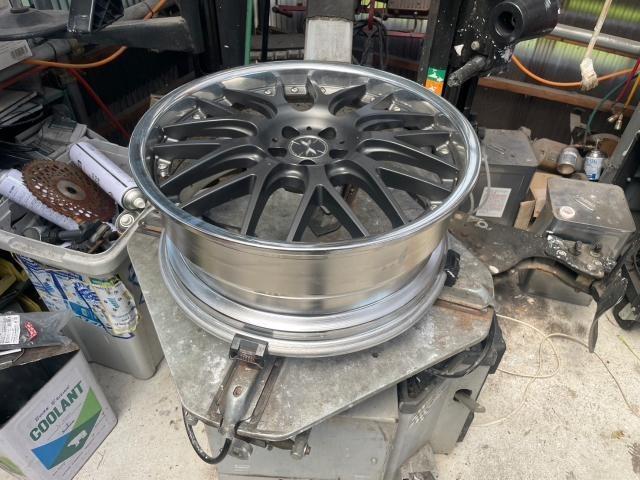 トヨタ 50系プリウス　モデリスタフルエアロ　19inホイール  取付 ZVW51　岡山市東区