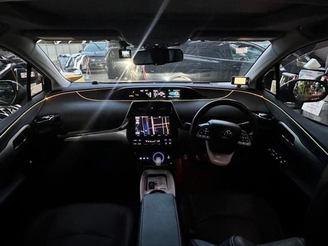 トヨタ 50系プリウス  アンビエントライト取付　ZVW51　岡山市東区