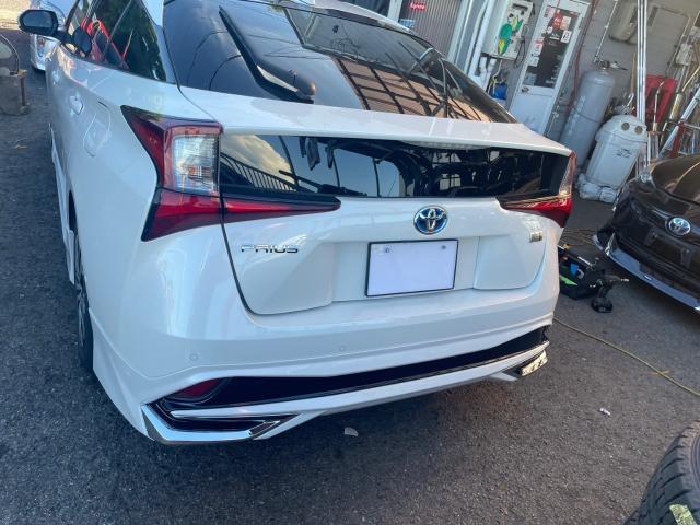 トヨタ 50系プリウス モデリスタエアロ 取付 ZVW51　岡山市東区