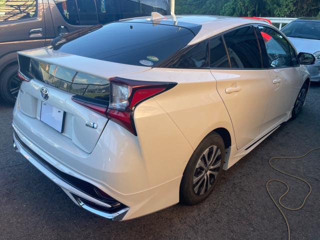 トヨタ 50系プリウス モデリスタエアロ 取付 ZVW51　岡山市東区