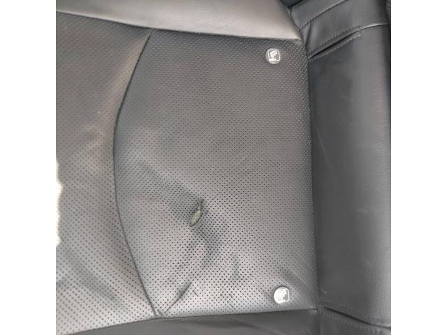 トヨタ　50系プリウス　本革シートリペア　ZVW51　岡山市東区