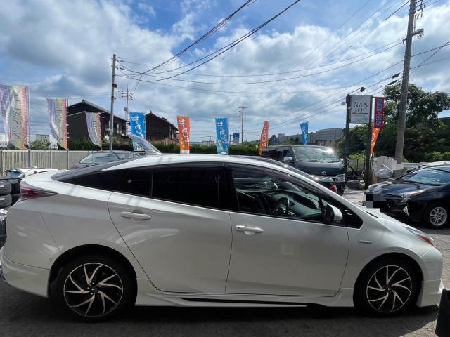 トヨタ　50系プリウス 　モデリスタ17inホイール交換 タイヤ交換　ZVW51　岡山市東区