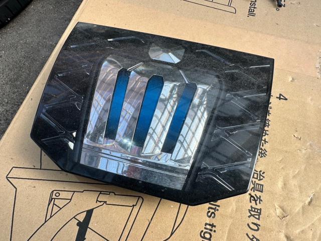 トヨタ クラウンアスリートHV フロントエンブレムリペア　スモークプロテクションフィルム施工　納車前点検　