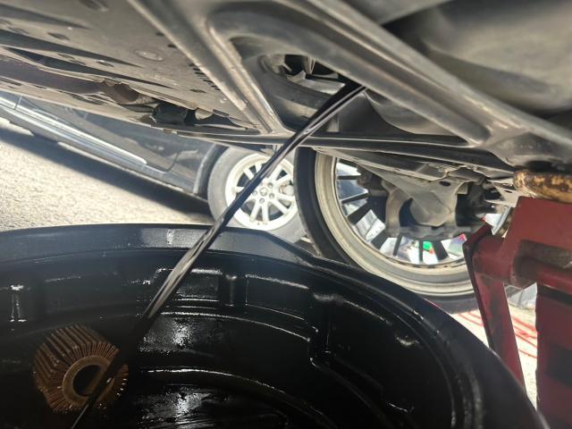 トヨタ クラウンアスリートHV フロントエンブレムリペア　スモークプロテクションフィルム施工　納車前点検　