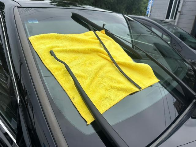 トヨタ クラウンアスリートHV フロントエンブレムリペア　スモークプロテクションフィルム施工　納車前点検　