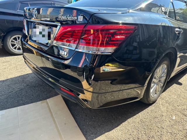 トヨタ　クラウンハイブリッド　モデリスタエアロ取付　社外コンビステアリング取替　　AWS210　岡山市東区