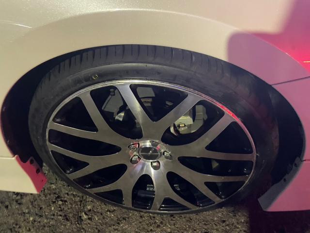 トヨタ　50系プリウス 　納車前点検　AIR字光式ナンバー灯 取付　フロントタイヤ2本 交換　ZVW51　岡山市東区