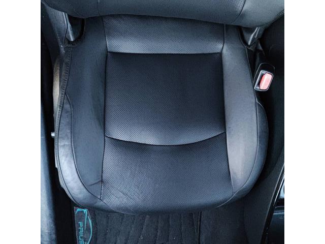 トヨタ　50系プリウス　本革シートリペア　ZVW51　岡山市東区