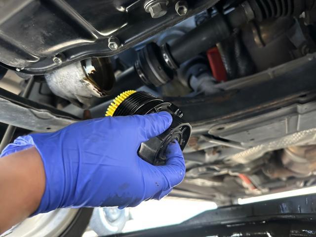 トヨタ　30系プリウス 　オイル　エレメント　交換　ZVW30　岡山市東区