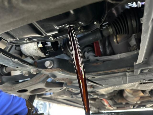 トヨタ　30系プリウス 　オイル　エレメント　交換　ZVW30　岡山市東区