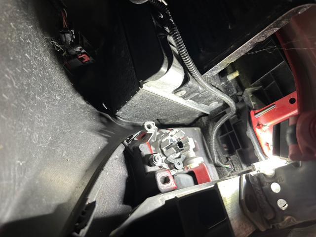 トヨタ 50系プリウス  fclツインカラーチェンジLEDフォグバルブ取付 　ZVW51　岡山市東区