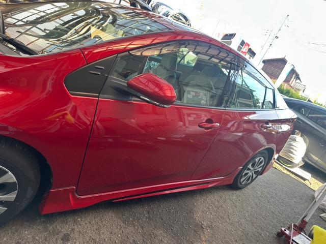 トヨタ 50系プリウス  モデリスタメッキパーツ　取付 ZVW51　岡山市東区