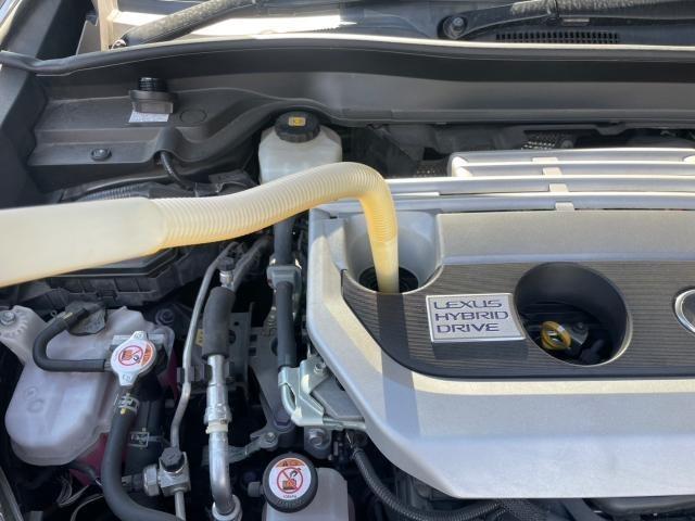 レクサス　ＵＸ　オイル、エレメント 交換　MZAH10　岡山市東区