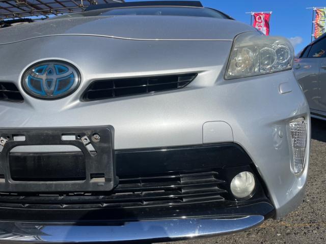 トヨタ　30系プリウス 　サイドステップ左右トヨタオプションに交換、牽引フックカバーLEDから純正戻し　ZVW30　岡山市東区