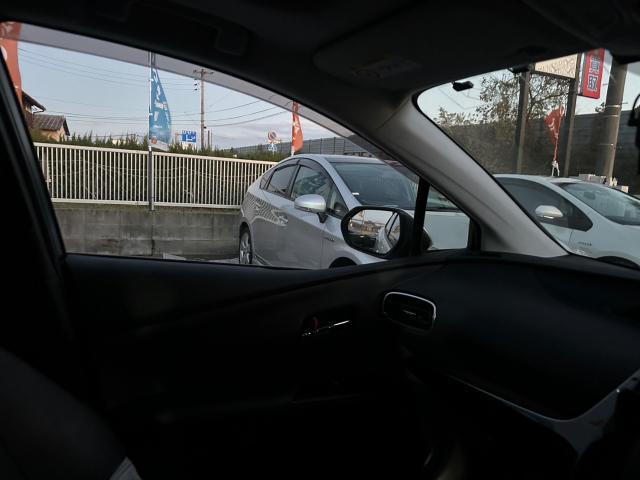 トヨタ 50系プリウス　アンビエントライト  取付 ZVW51　岡山市東区
