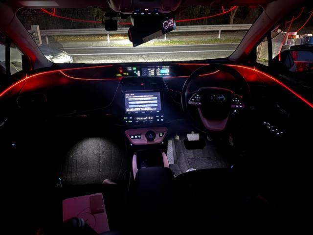 トヨタ 50系プリウス　アンビエントライト  取付 ZVW51　岡山市東区