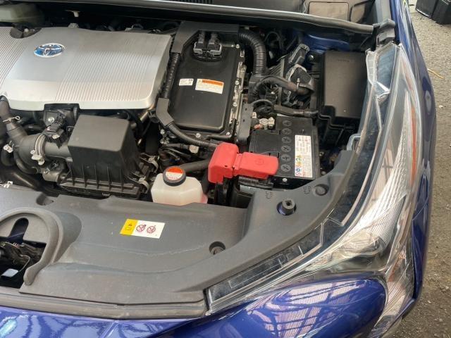 トヨタ　50プリウス　納車前点検　補機バッテリー交換　ZVW55　岡山市東区