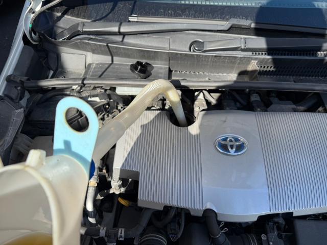 トヨタ　50系プリウス　納車前点検　ZVW51　岡山市東区