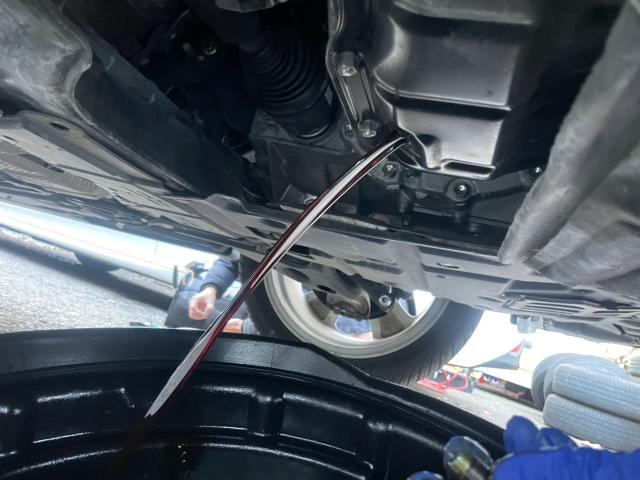 トヨタ　30プリウス　オイル、エレメント 交換　ZVW30　岡山市東区