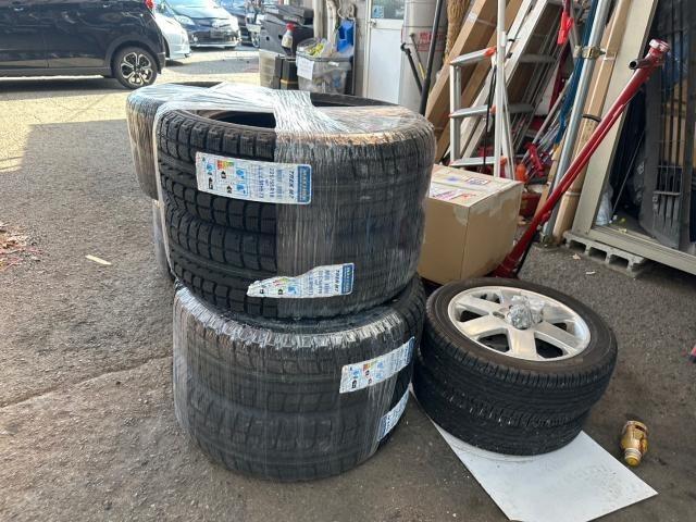 三菱　デリカＤ：５　スタッドレスタイヤ 交換　CV1W　岡山市東区
