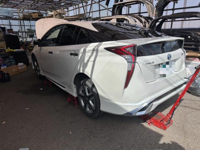 トヨタ 50プリウス 車高調 ラルグス Spec D、調整式スタビリンク トヨタ 50プリウス 車高調 ラルグス Spec D、調整式スタビリンク