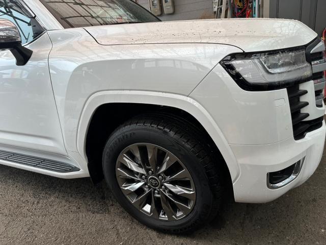 トヨタ　ランドクルーザー300系　モデリスタエアロキット取付、モデリスタフェンダーガーニッシュ取付、モデリスタマフラーカッター取付、モデリスタリアスポイラー取付　FJA300W　岡山市東区