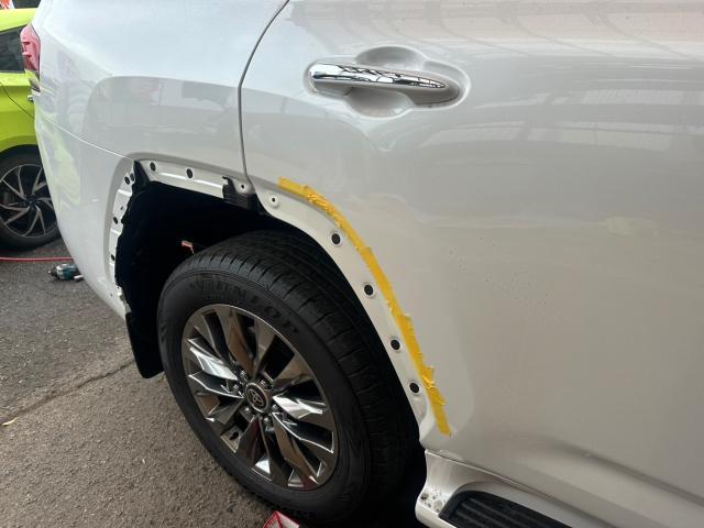 トヨタ　ランドクルーザー300系　モデリスタエアロキット取付、モデリスタフェンダーガーニッシュ取付、モデリスタマフラーカッター取付、モデリスタリアスポイラー取付　FJA300W　岡山市東区