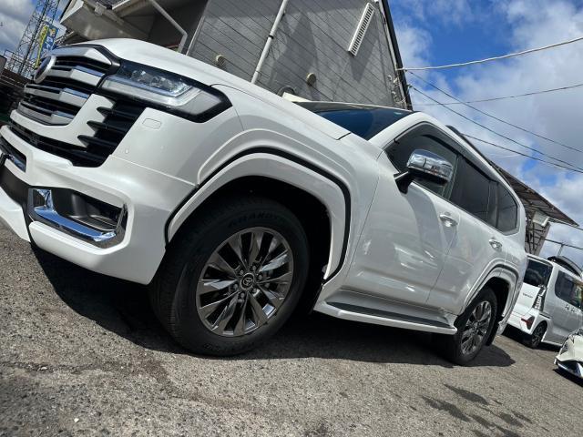 トヨタ　ランドクルーザー300系　モデリスタエアロキット取付、モデリスタフェンダーガーニッシュ取付、モデリスタマフラーカッター取付、モデリスタリアスポイラー取付　FJA300W　岡山市東区