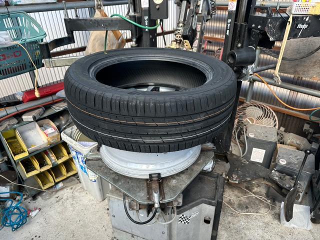 レクサス　ＲＸ　フロントワイパーゴム交換、タイヤ交換　AGL20W　岡山市東区