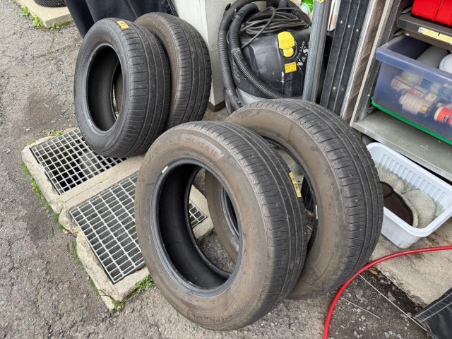 トヨタ　エスクァイア　スタッドレス&rarr;ラジアルタイヤ　交換　ZWR80G　岡山市東区