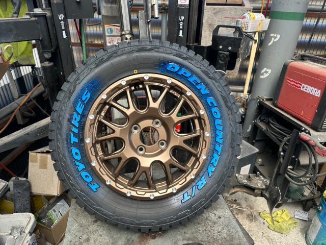 トヨタ　サクシードバン　ホイール交換　TOYO 新品ブロックタイヤ　NCP160V　岡山市東区