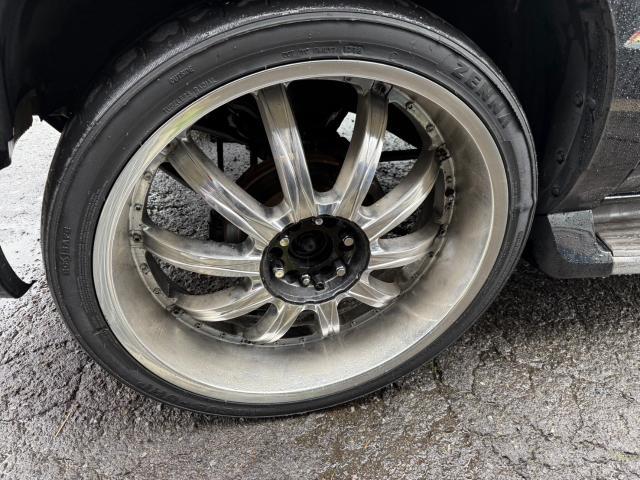 キャデラック　キャデラックエスカレード　タイヤ交換　岡山市東区