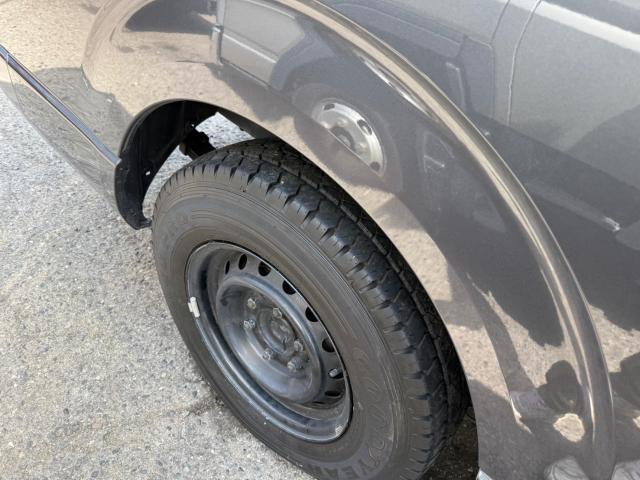 トヨタ　レジアスエースバン　スタッドレスタイヤ→ノーマルタイヤ　交換　TRH201V　岡山市東区