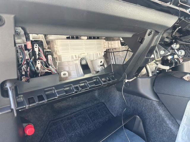 トヨタ　アクア　ブリッツ レーダー探知機　直接配線取付　MXPK11　岡山市東区