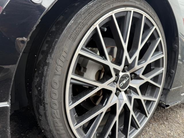 トヨタ　プリウス 　タイヤ4本 交換　ワイパー交換　ZVW55【岡山県岡山市　東区・中区・北区・赤磐市・瀬戸内市で持込でのタイヤ交換・ドライブレコーダー・ナビ等のパーツ取付・カスタムの事ならエヌアンドエスオートへお任せ】下さい！】