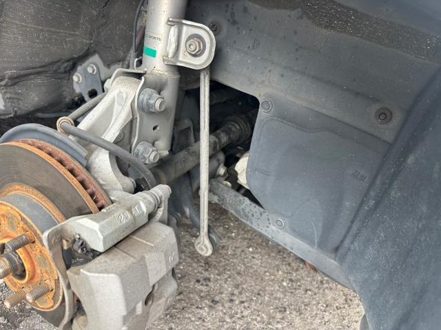 トヨタ　30プリウス　スタビリンク左右交換　タイヤ交換4本　ZVW30【岡山県岡山市　東区・中区・北区・赤磐市・瀬戸内市で持込でのタイヤ交換・ドライブレコーダー・ナビ等のパーツ取付・カスタムの事ならエヌアンドエスオートへお任せ】下さい！】