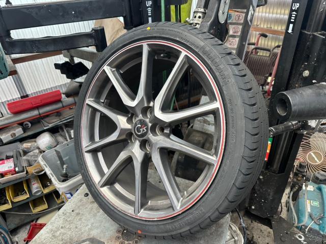 トヨタ　30プリウス　スタビリンク左右交換　タイヤ交換4本　ZVW30【岡山県岡山市　東区・中区・北区・赤磐市・瀬戸内市で持込でのタイヤ交換・ドライブレコーダー・ナビ等のパーツ取付・カスタムの事ならエヌアンドエスオートへお任せ】下さい！】