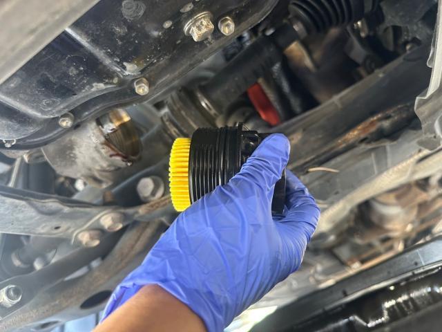 トヨタ　30プリウス　納車前点検　ZVW30【岡山県岡山市　東区・中区・北区・赤磐市・瀬戸内市で持込でのタイヤ交換・ドライブレコーダー・ナビ等のパーツ取付・カスタムの事ならエヌアンドエスオートへお任せ】下さい！】