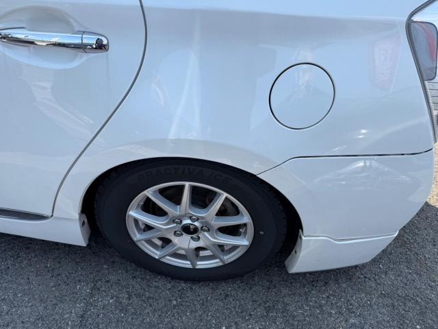 トヨタ　30プリウス 　15in&rarr;18inホイール　交換　ZVW30【岡山県岡山市　東区・中区・北区・赤磐市・瀬戸内市で持込でのタイヤ交換・ドライブレコーダー・ナビ等のパーツ取付・カスタムの事ならエヌアンドエスオートへお任せ】下さい！】