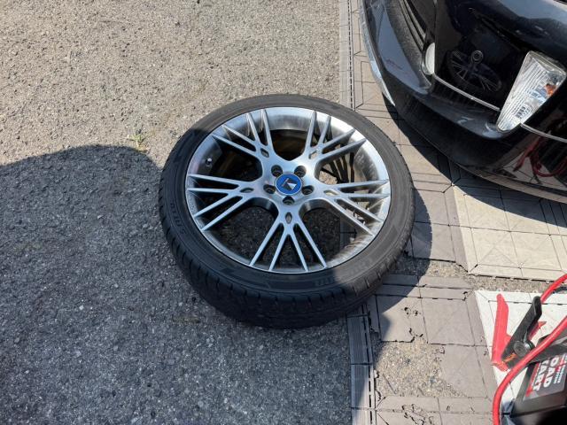 トヨタ　30プリウス 　15in&rarr;18inホイール　交換　ZVW30【岡山県岡山市　東区・中区・北区・赤磐市・瀬戸内市で持込でのタイヤ交換・ドライブレコーダー・ナビ等のパーツ取付・カスタムの事ならエヌアンドエスオートへお任せ】下さい！】