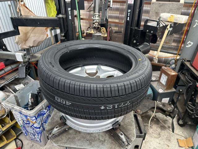 トヨタ　エスティマ　タイヤ交換 4本　ACR50W【岡山県岡山市　東区・中区・北区・赤磐市・瀬戸内市で持込でのタイヤ交換・ドライブレコーダー・ナビ等のパーツ取付・カスタムの事ならエヌアンドエスオートへお任せ】下さい！】