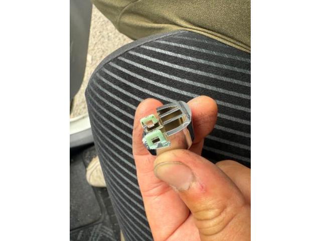 ダイハツ　タント　バニティ、シフトノブスイッチ　交換　L375S【岡山県岡山市　東区・中区・北区・赤磐市・瀬戸内市で持込でのタイヤ交換・ドライブレコーダー・ナビ等のパーツ取付・カスタムの事ならエヌアンドエスオートへお任せ】下さい！】