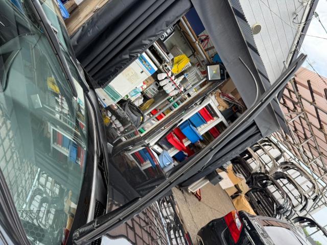 トヨタ　クラウンハイブリッド　納車前点検　AWS210【岡山県岡山市　東区・中区・北区・赤磐市・瀬戸内市で持込でのタイヤ交換・ドライブレコーダー・ナビ等のパーツ取付・カスタムの事ならエヌアンドエスオートへお任せ】下さい！】