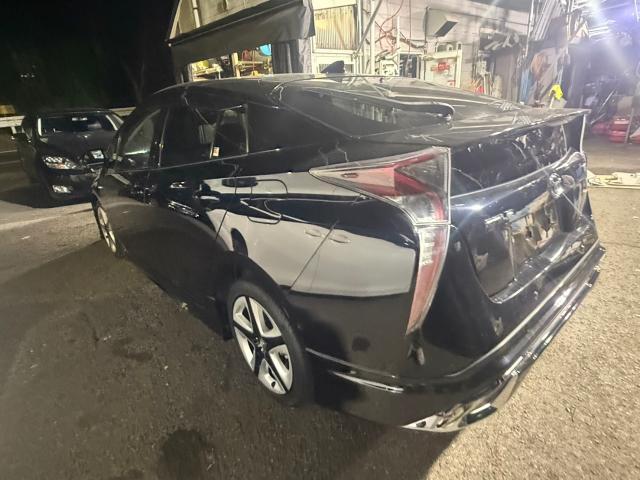 トヨタ　50プリウス　17inツーリングアルミホイール　交換　ZVW51【岡山県岡山市　東区・中区・北区・赤磐市・瀬戸内市で持込でのタイヤ交換・ドライブレコーダー・ナビ等のパーツ取付・カスタムの事ならエヌアンドエスオートへお任せ】下さい！】